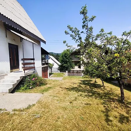 Dom wakacyjny Vikendica Nina