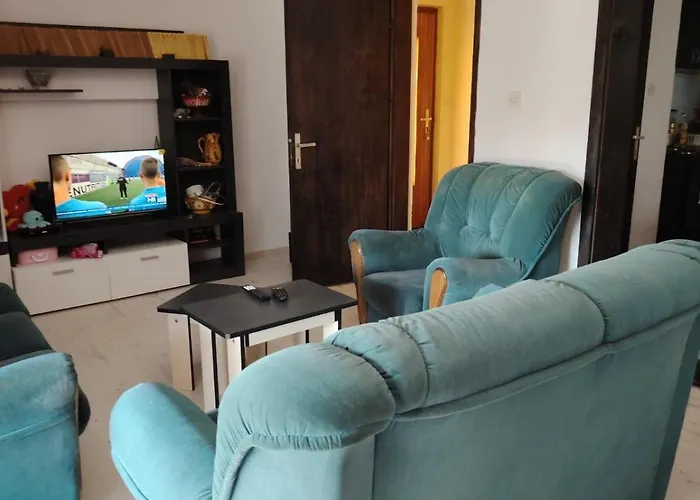 Vikendica Nina * 博尔